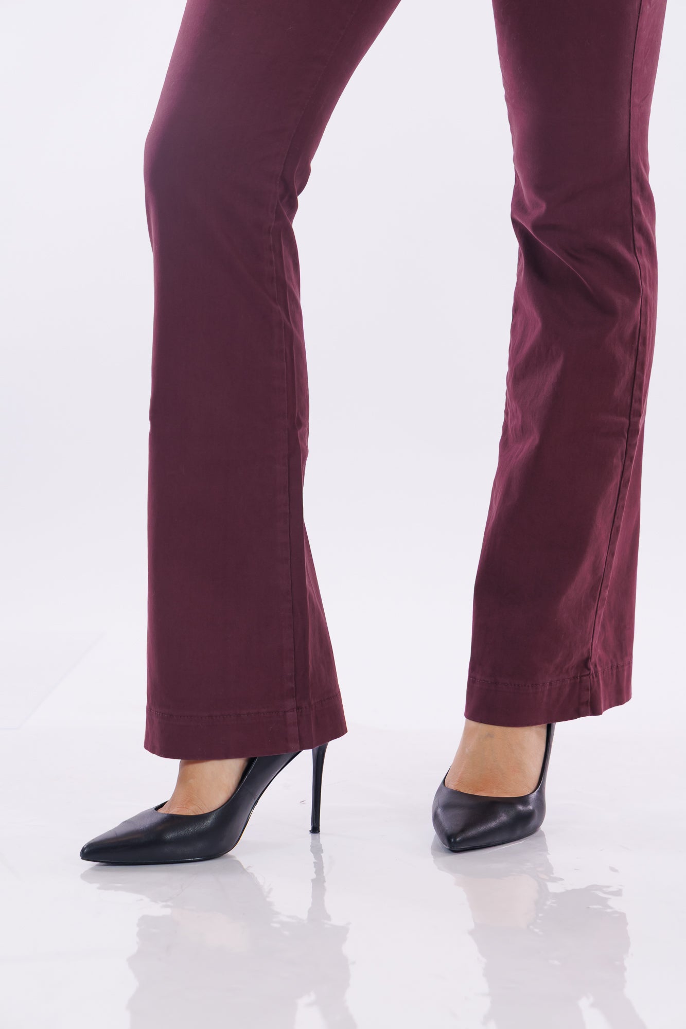 Pantalone a zampa