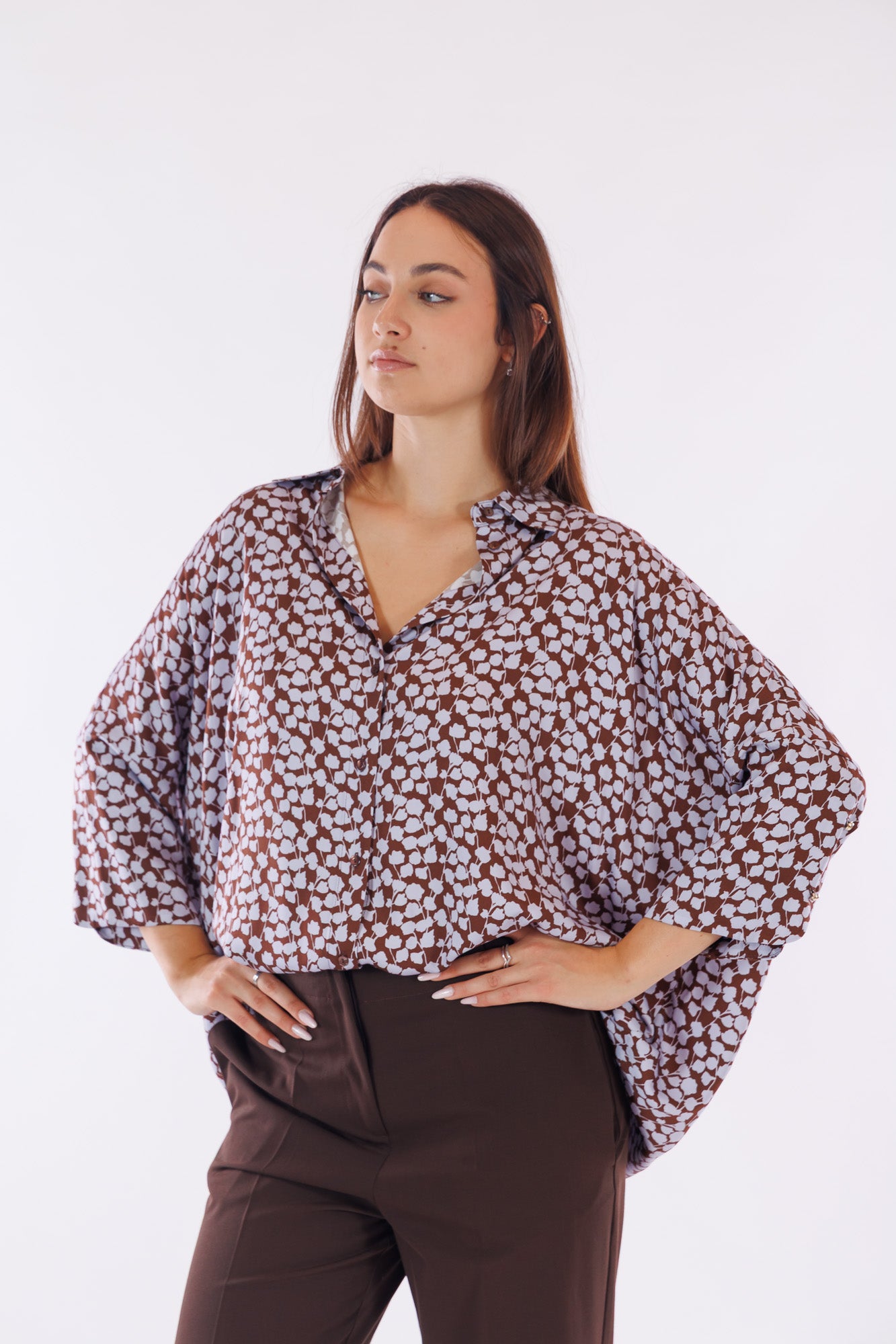 Camicia over stampa fiorellini