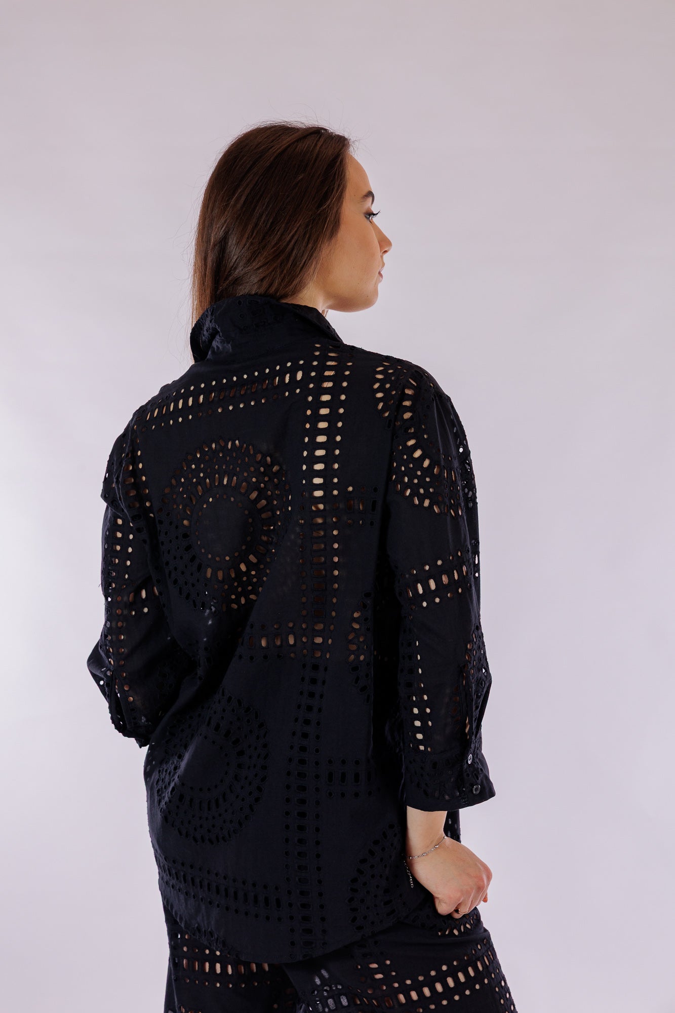 Camicia over pizzo sangallo