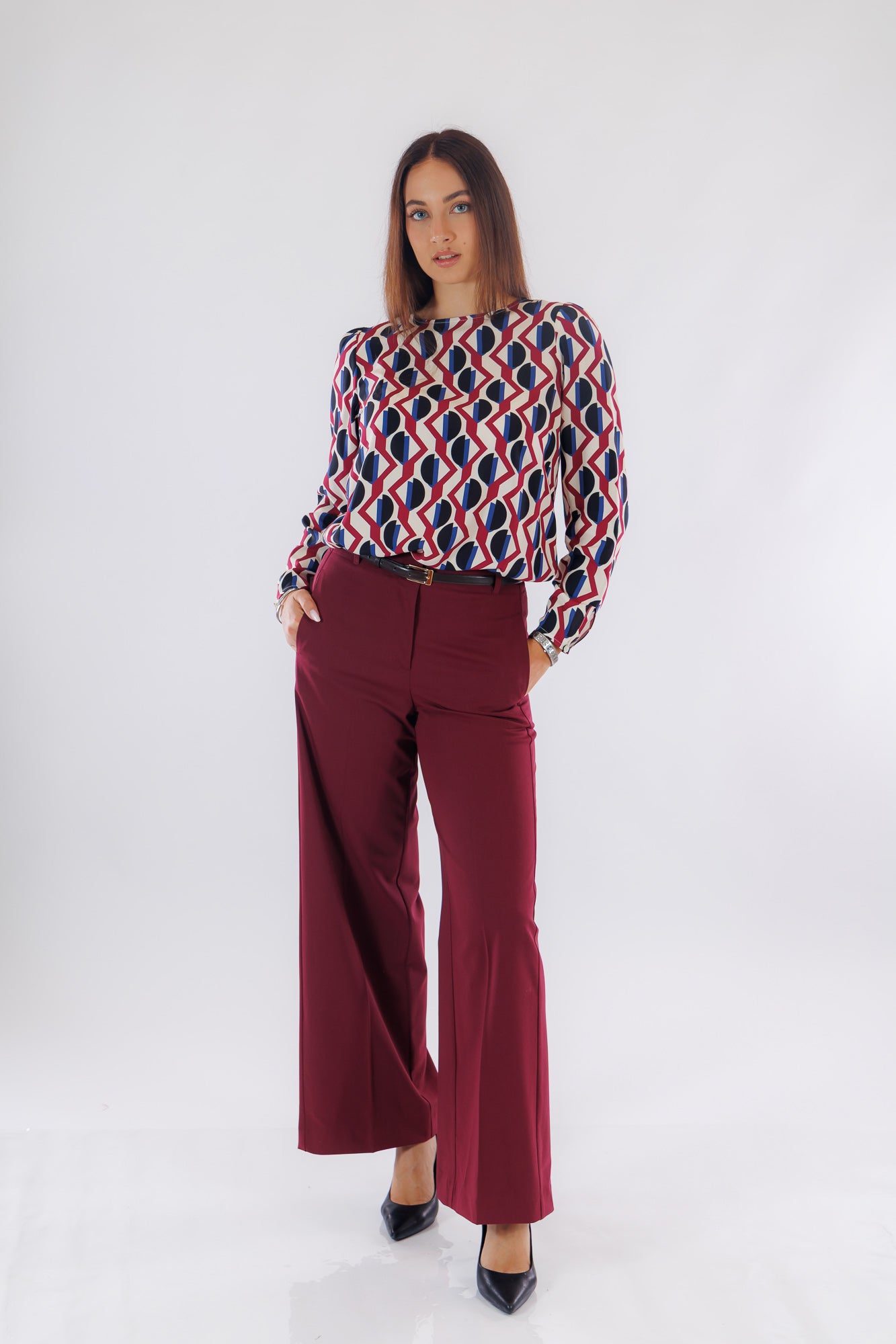 Blusa girocollo fantasia geometrica