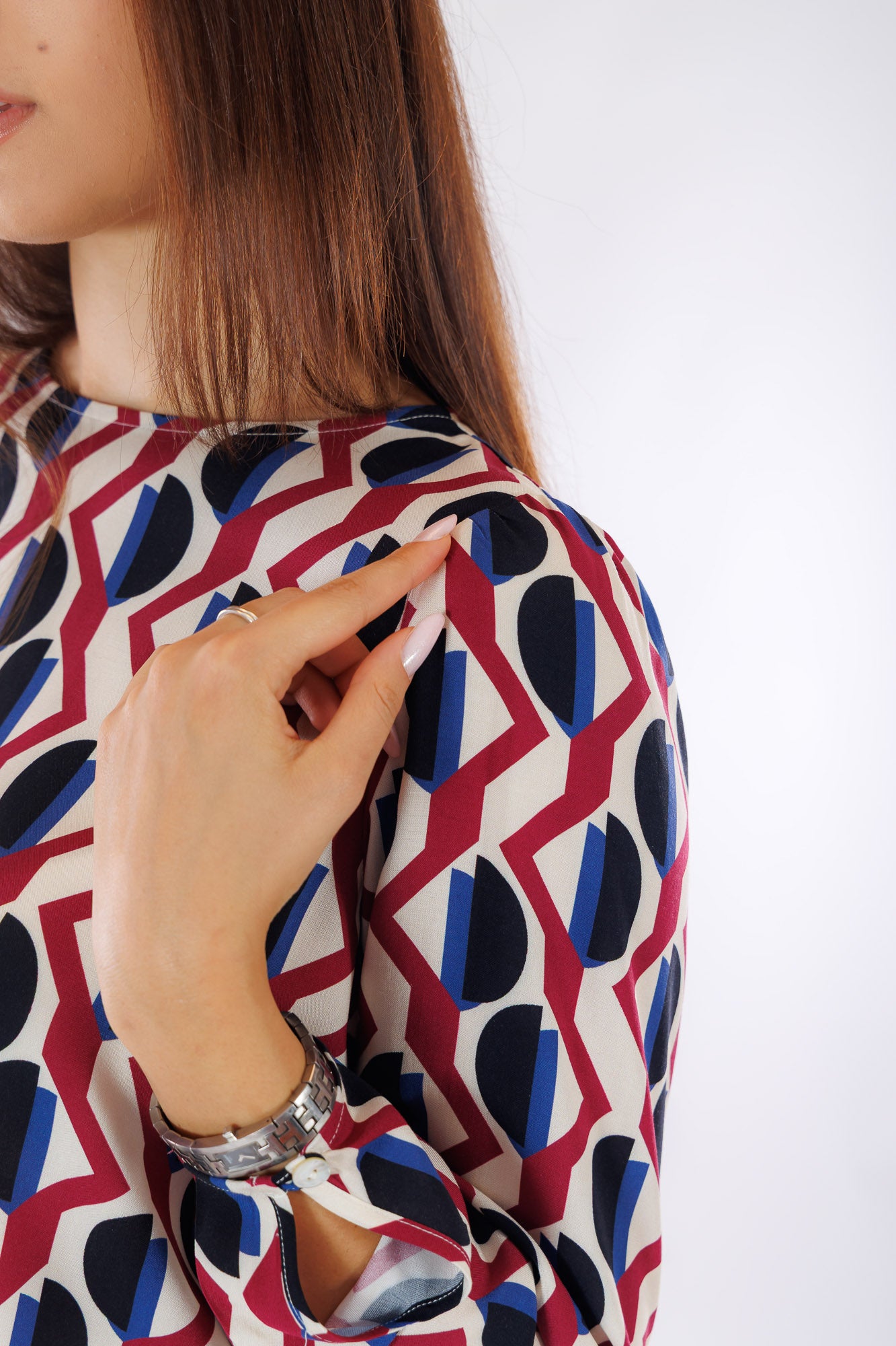 Blusa girocollo fantasia geometrica
