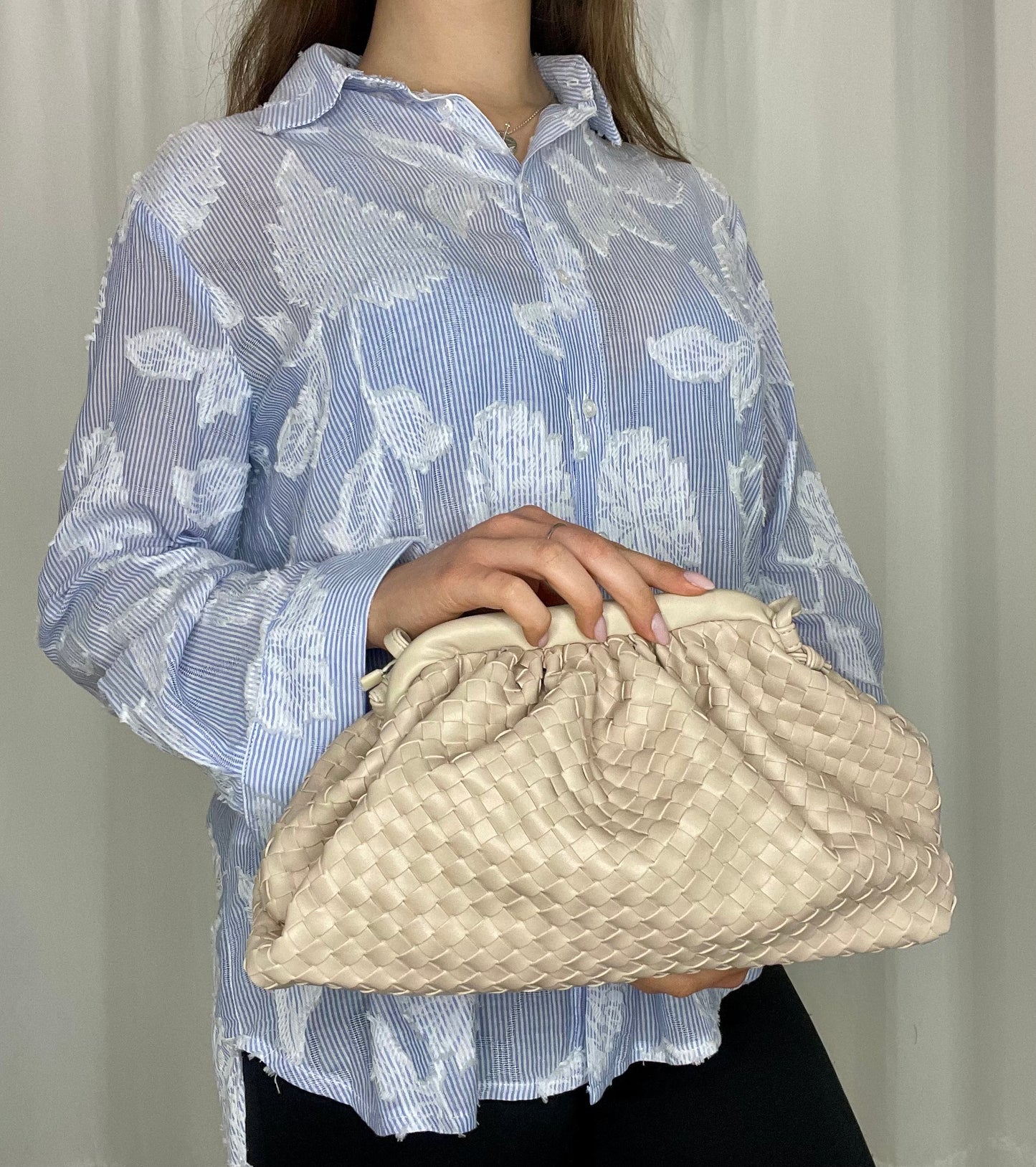 Clutch intrecciata