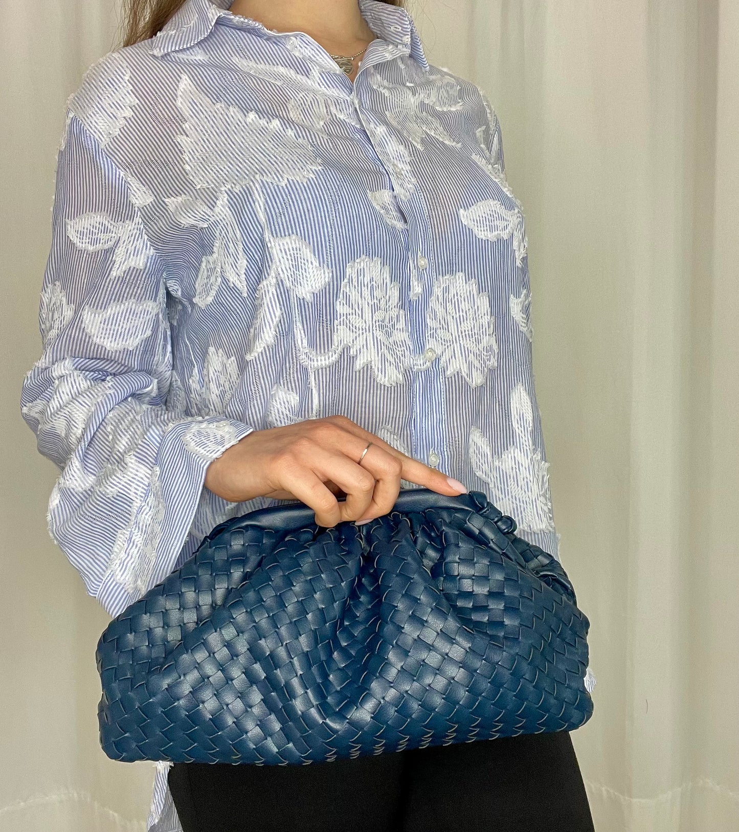 Clutch intrecciata