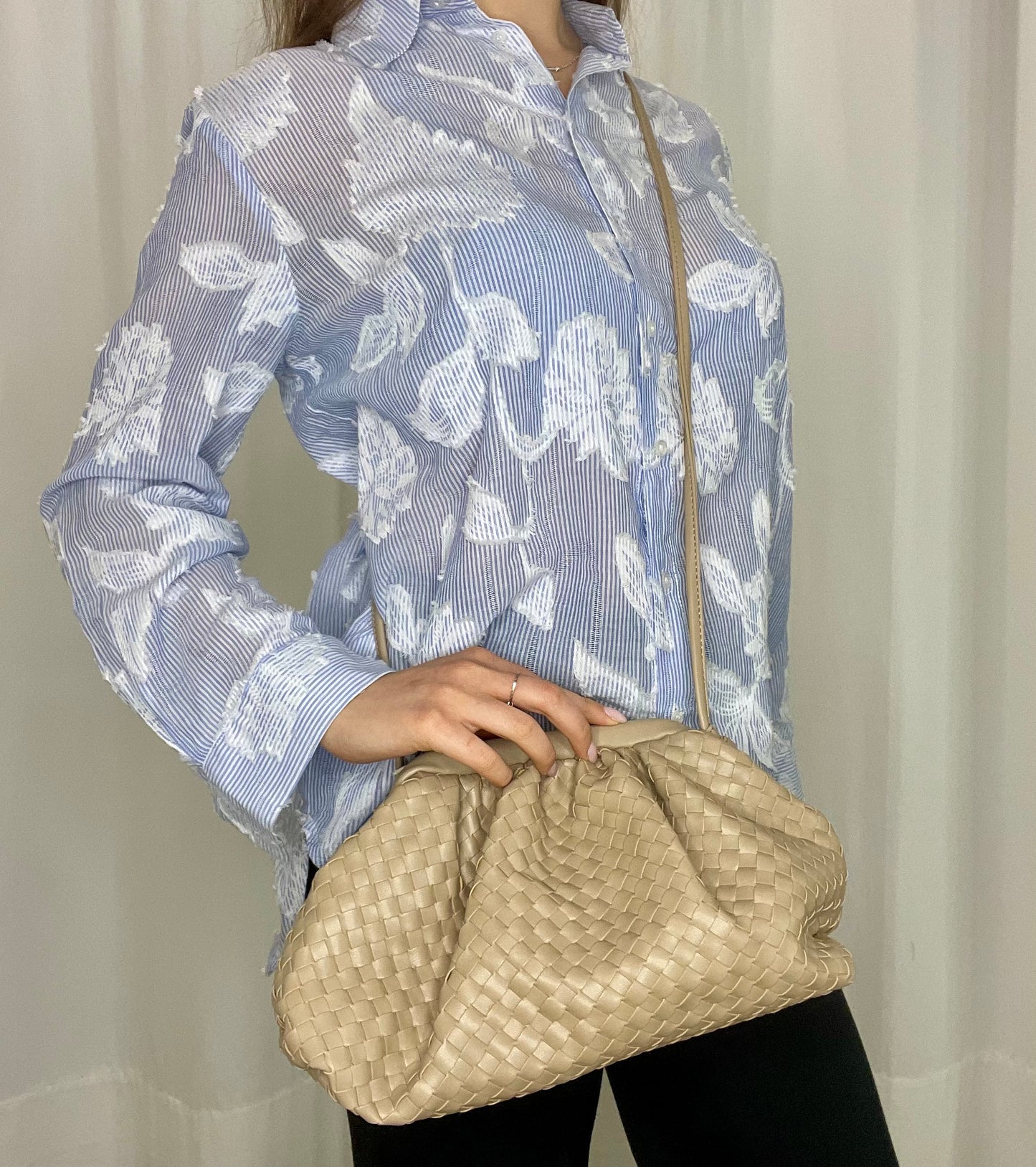 Clutch intrecciata
