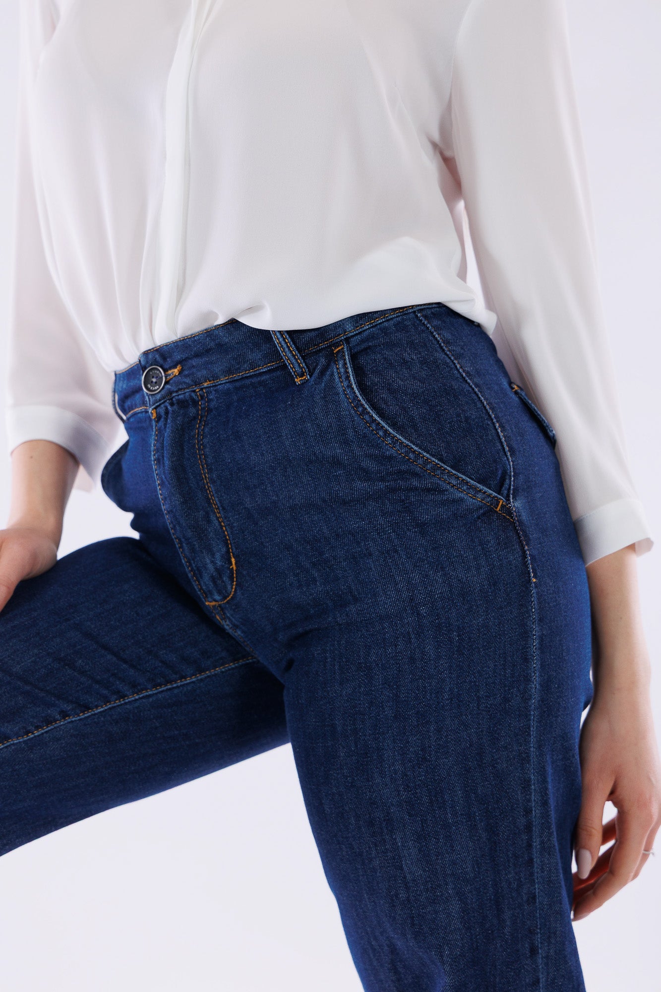 Jeans a pantalone