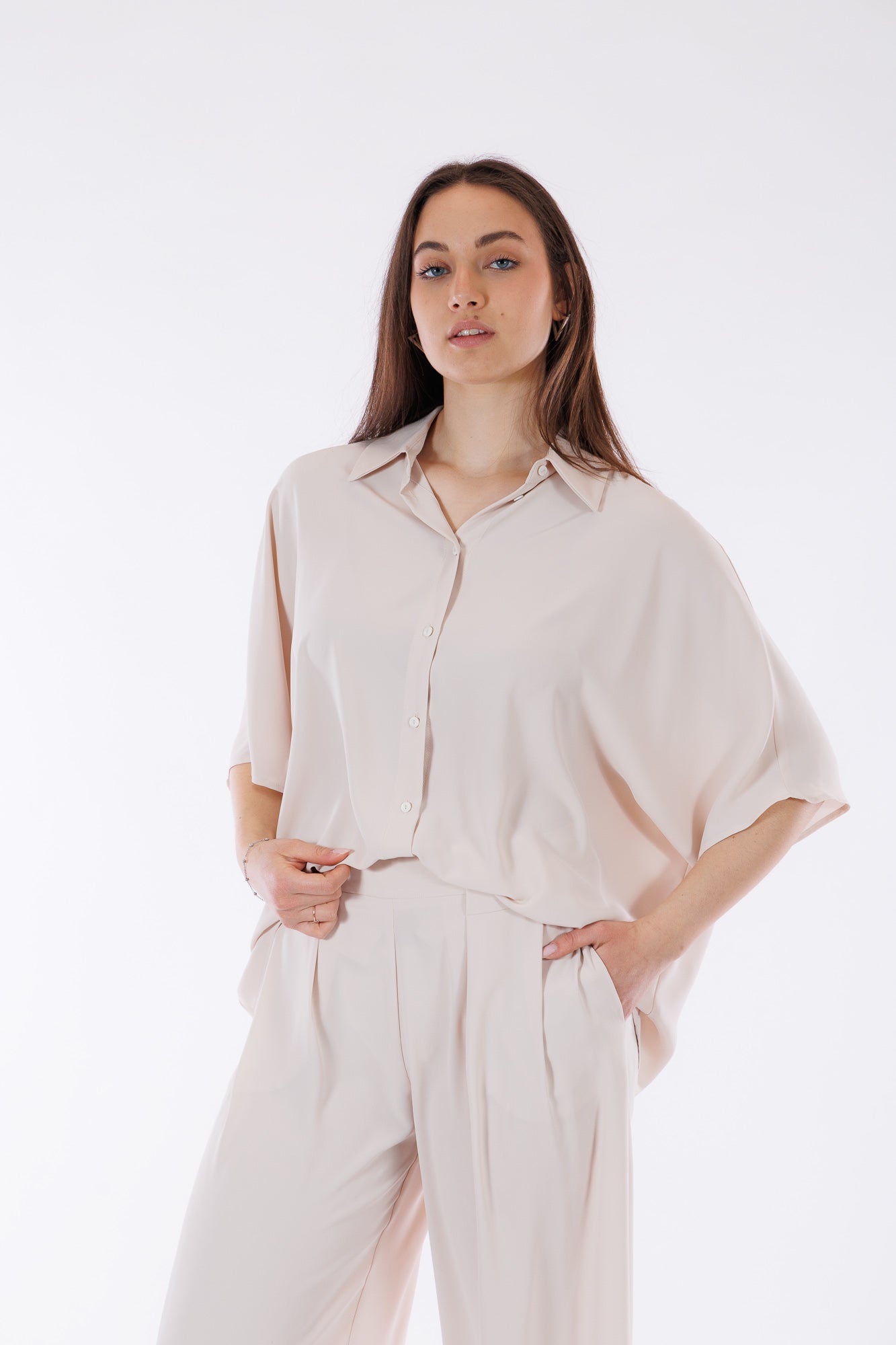 Pantalone ampio fluido