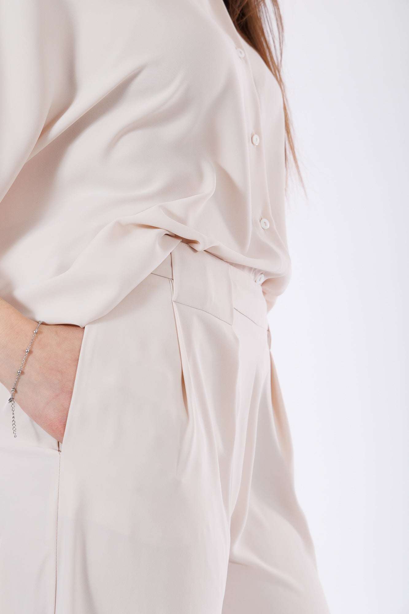 Pantalone ampio fluido