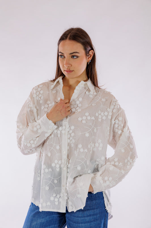Camicia fiori ricamati