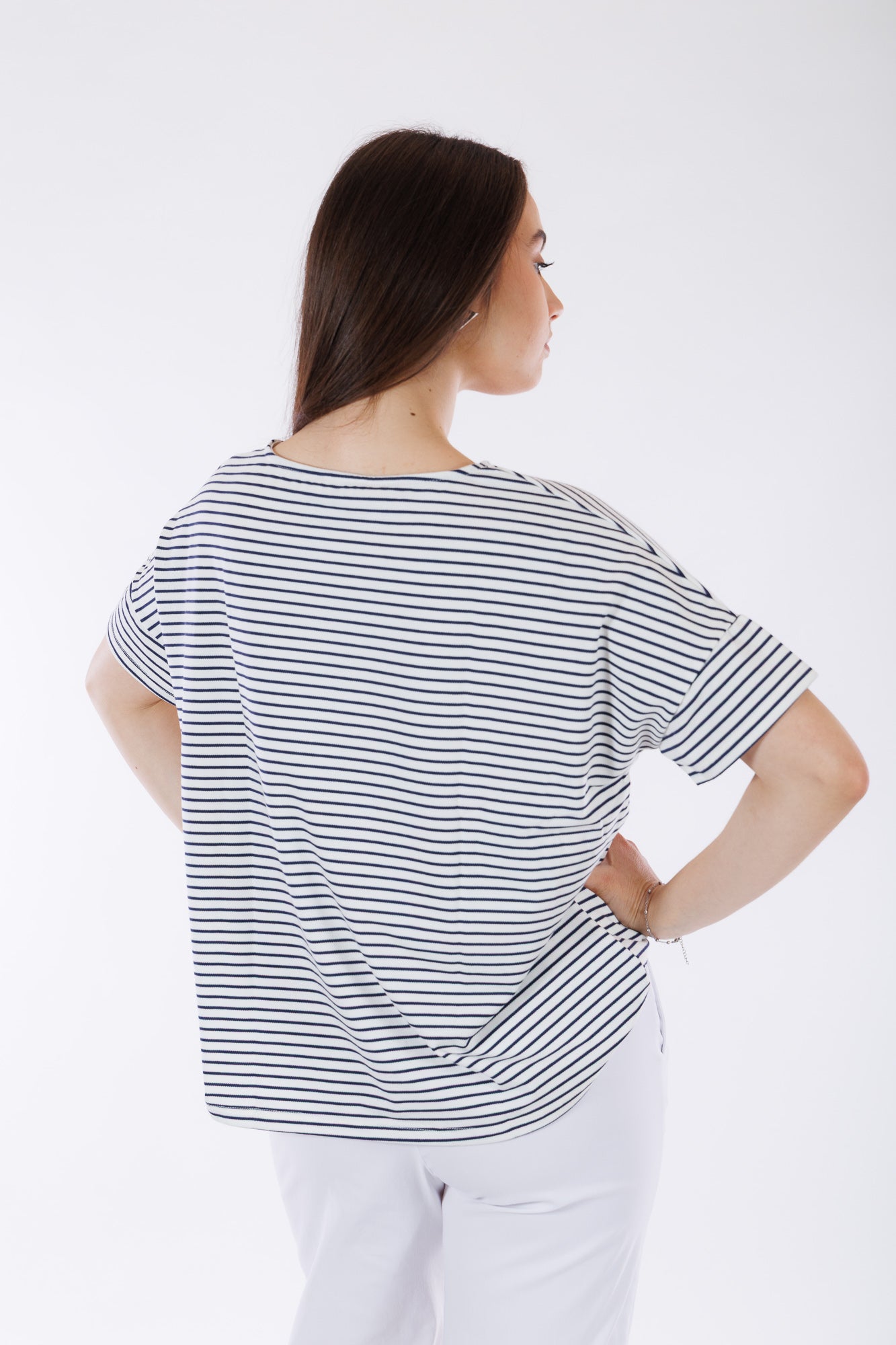 T-shirt over righe