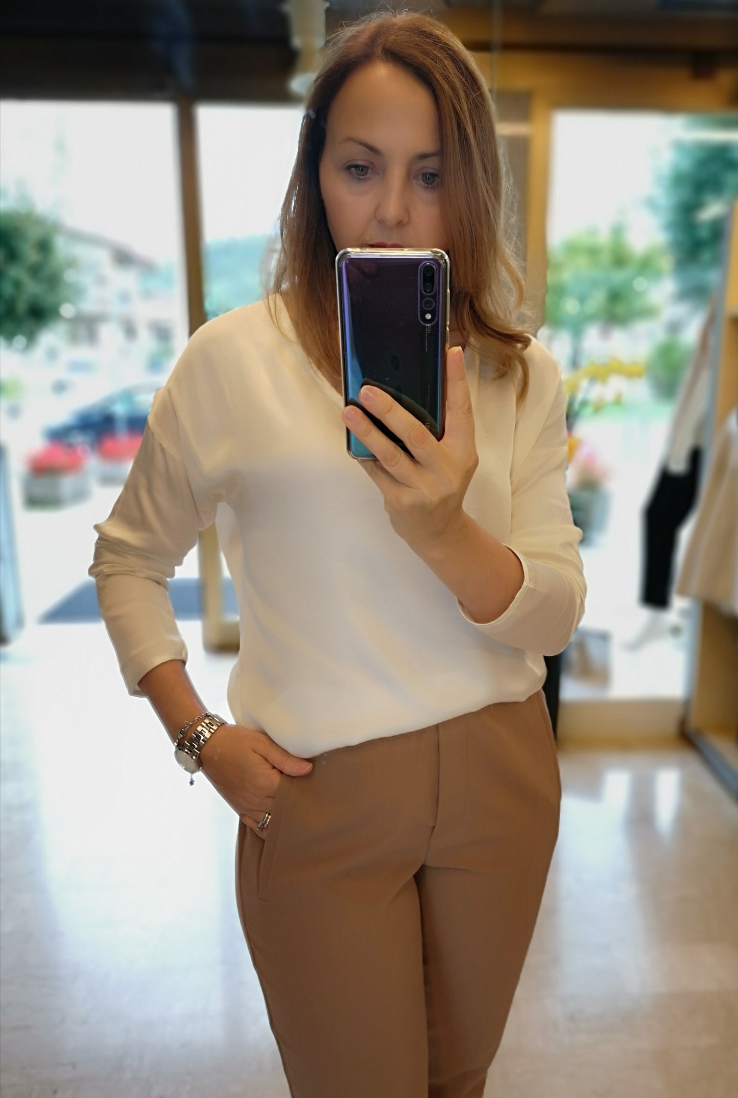 Blusa Scollo V